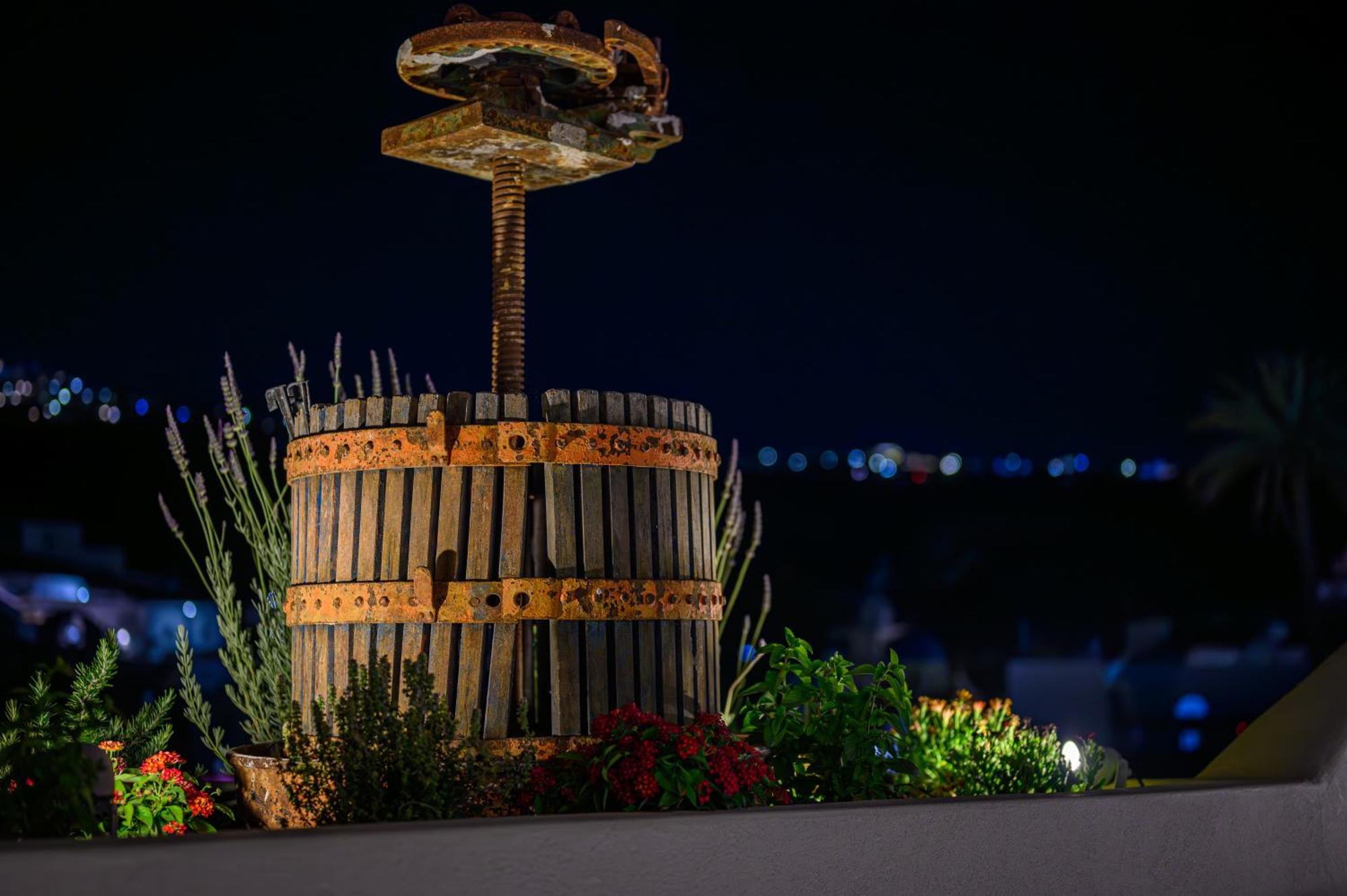 Galaria Serenity Suites Vóthon Dış mekan fotoğraf